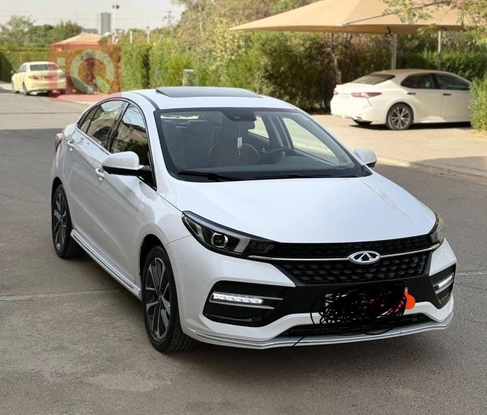 شيري أريزو 6